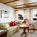 Hotel Hirlanda