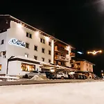 Hotel Hirlanda